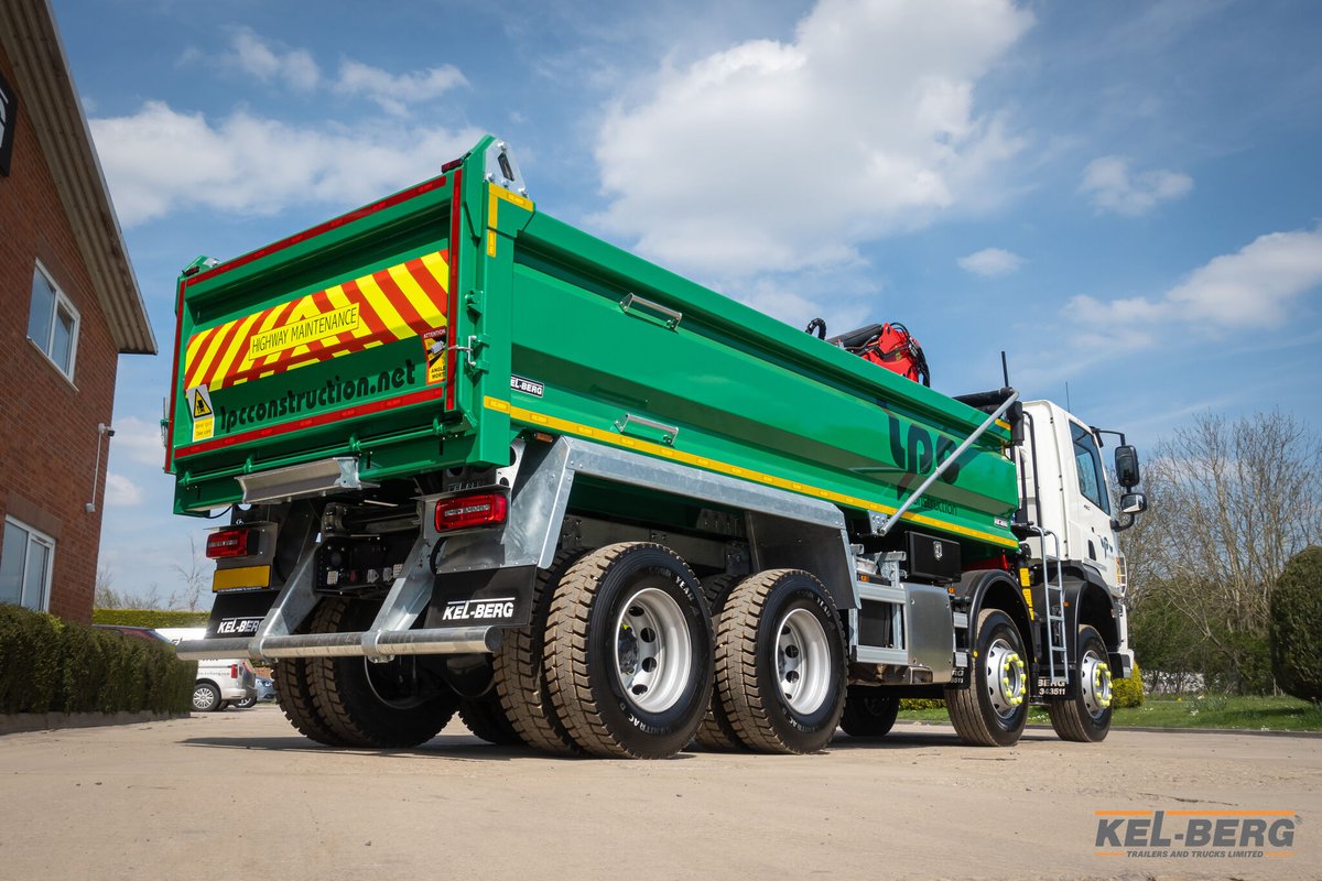 LPC Construction Ltd took delivery of the latest addition to their fleet. A DAF CF450 8x4 c/w Kel-Berg Grab Loader equipment.

Thanks to Patrick for choosing Kel-Berg. We appreciate your business.

#kelberg #utilities #daf #construction #constructionuk #transport #trucks