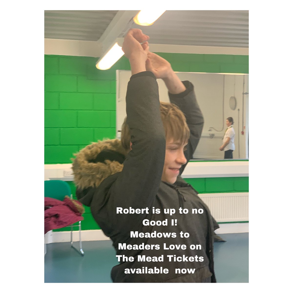 meadows2meaders's tweet photo. Don’t forget your ticket for Saturday . You can order over the phone and a slice of wedding cake too @TristanCorkPost @helengt76 @bbcrb @Locallearning2 @BristolOldVic @travkitchen  @BertelMartin @travkitchen https://t.co/BxH2RrYXeK