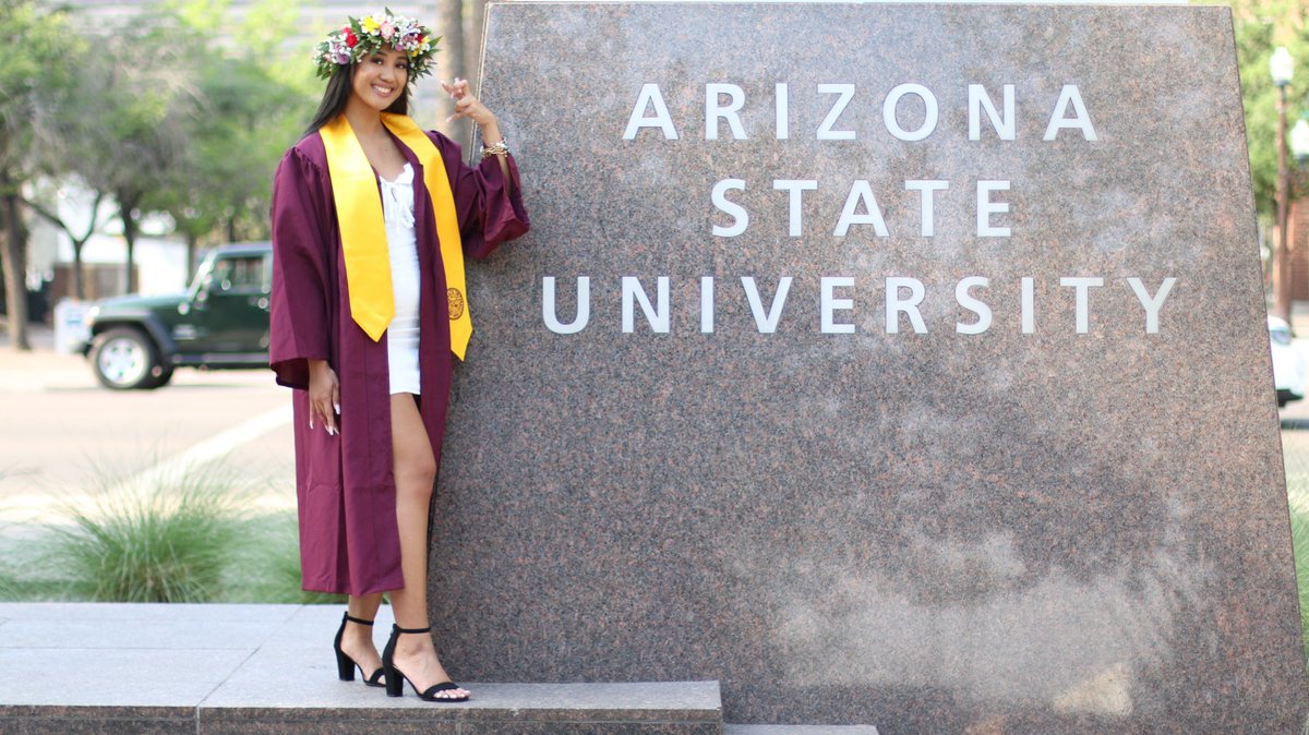 nessuhr0se's tweet photo. How it started vs how it ended
Grad part 1 #ASUGrad #94block https://t.co/mNogQ8PLAB