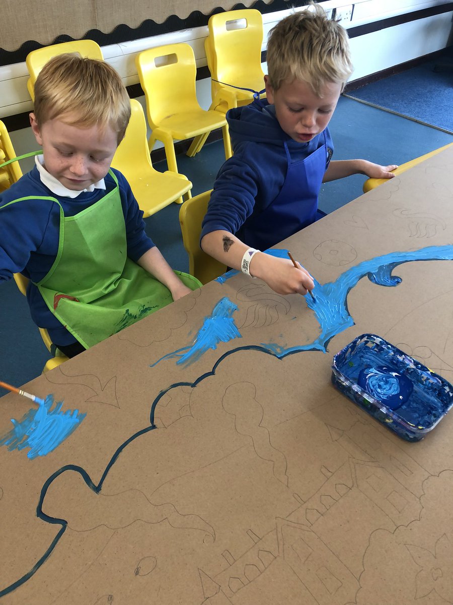 Pennardprimary's tweet photo. We have started work on a whole school mural! Bae Dau have had a great day with @rhiannon_art #pennexp https://t.co/Vp4jQA0iKb