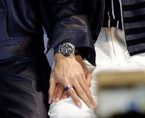 alymewgulfPH's tweet photo. The journey of holding one's hand, accompanying through highs and lows, loving them unconditionally. 🤍

#1200DayStayWithMG https://t.co/8AxwOse74X