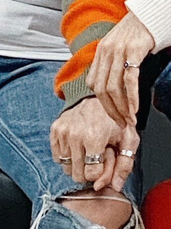 alymewgulfPH's tweet photo. The journey of holding one's hand, accompanying through highs and lows, loving them unconditionally. 🤍

#1200DayStayWithMG https://t.co/8AxwOse74X