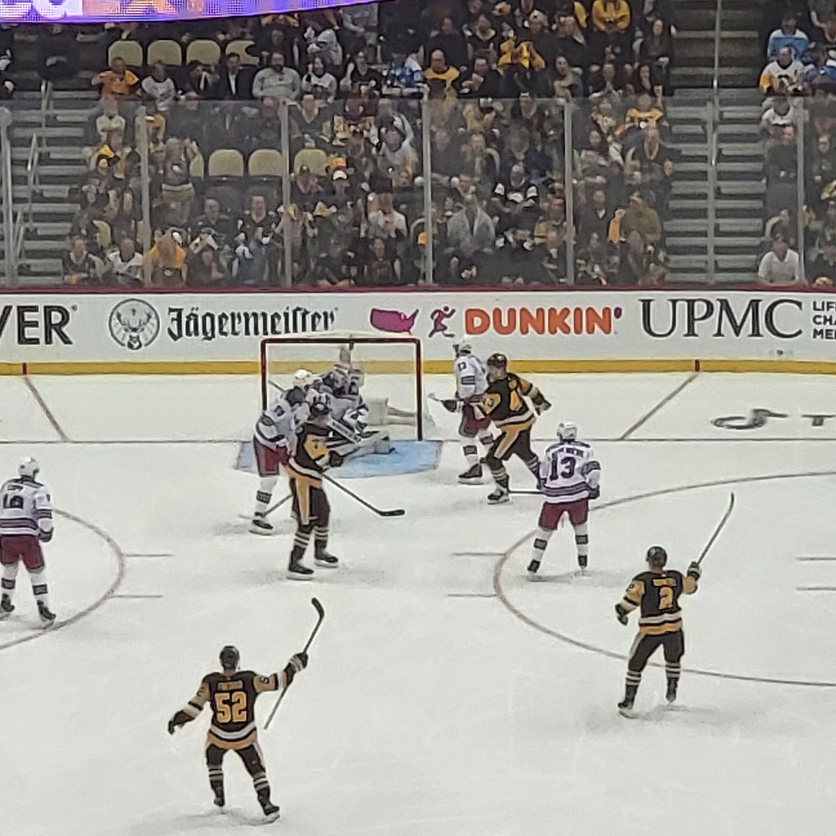 BrianAtor11's tweet photo. Chili goal! https://t.co/A9tv6KhXEG
