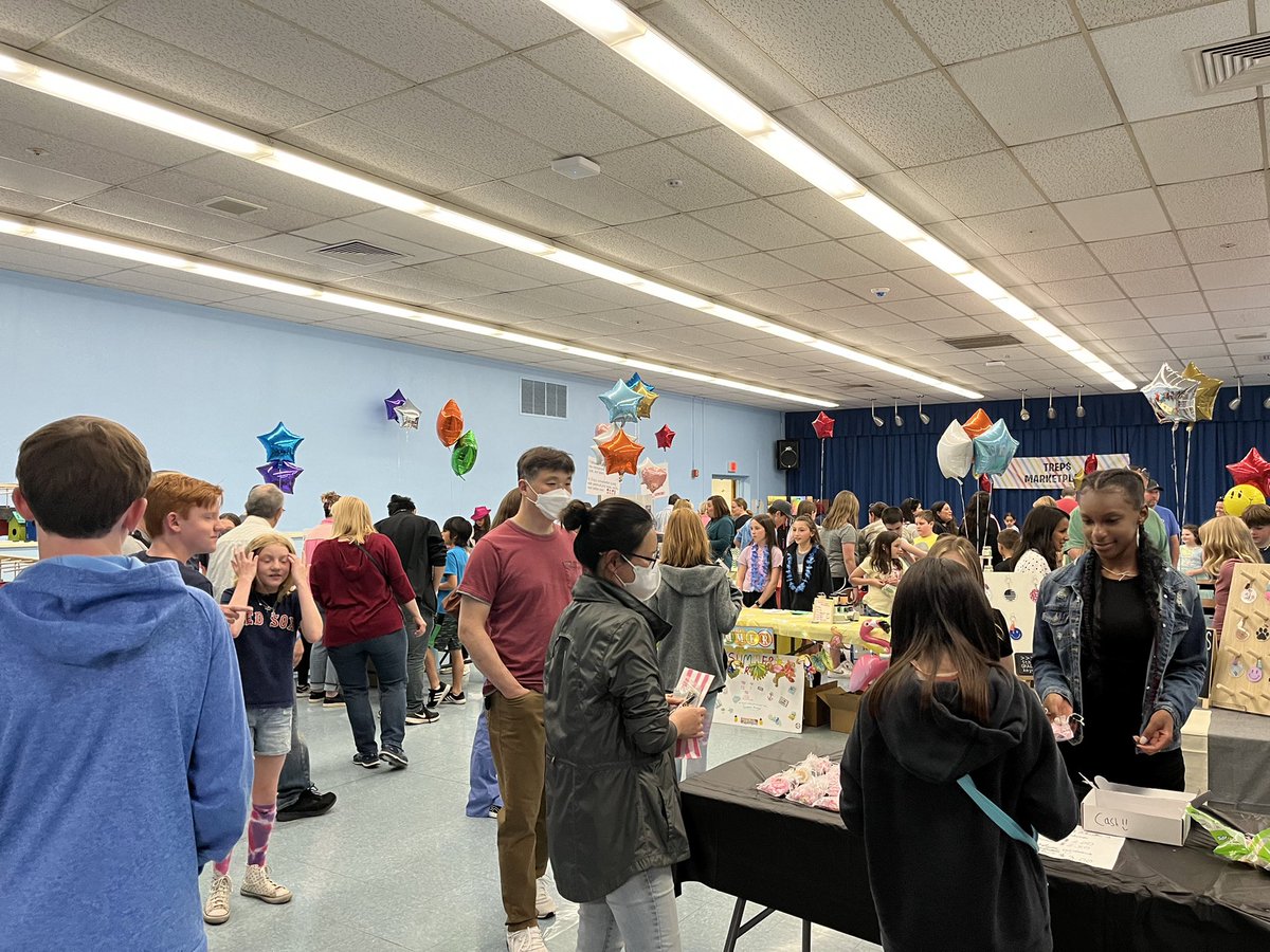 Christine Rogoff tweet media