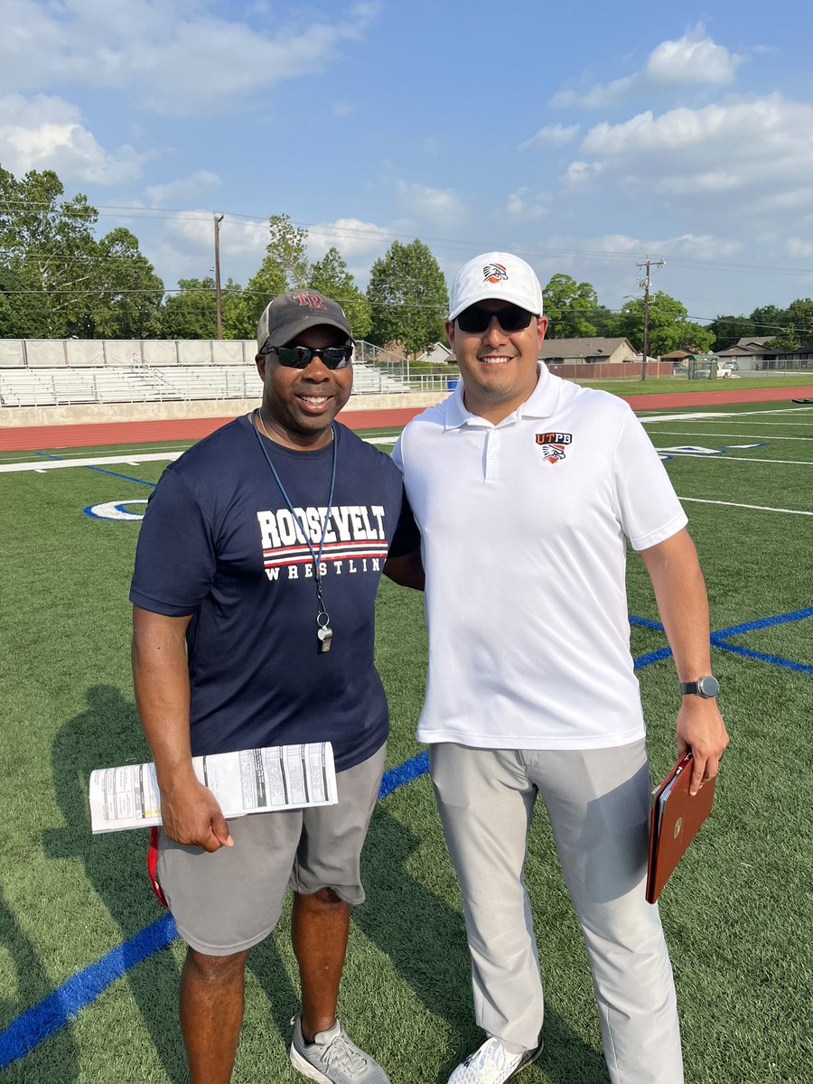 Great having <a href="/UTPBFootball/">UTPB Football</a> at practice today! Thank you  <a href="/coachnighttrain/">Jonathan Cervantes</a>  for recruiting our Rough Riders! 
#recruitRIDERs #VeltNation <a href="/WeAreTRHS/">Theodore Roosevelt High School - NEISD</a> <a href="/EWMS_athletics/">Ed White Athletics</a> <a href="/BoysKrueger/">Krueger Boys Athletics</a> @WoodWranglers