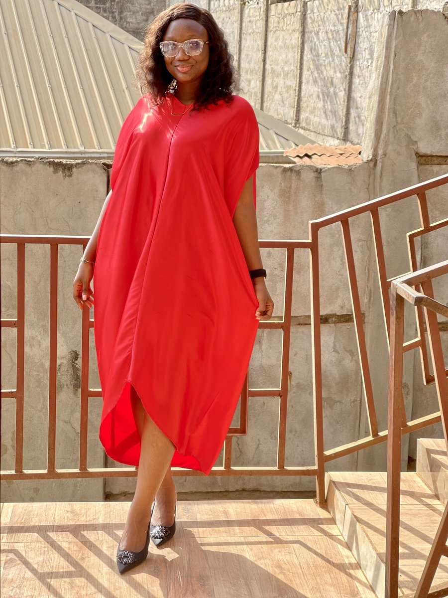 SerayMarrah's tweet photo. Looking for a good deal on high satin dress contact us @Seray's Creative Collection-SL

#ShopWithUsNow🛍🇸🇱! 

D”Beautiful Mariama Seray Marrah
Her Modest Fashion Stylist https://t.co/SN69gly7PL