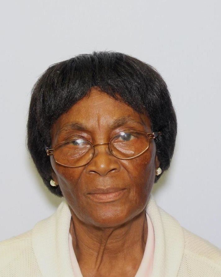 BaltCoPolice's tweet photo. #CriticalMissing: 78yr-old Joyce Gordon, 5’3, 140lbs with black hair and brown eyes. Last seen today at 3pm in the Gwynn Oak area wearing a tan jacket, black pants, black shoes and carrying a blue purse. If seen call 911 or 410-887-1279. ^GB https://t.co/D1ja6cb0Io
