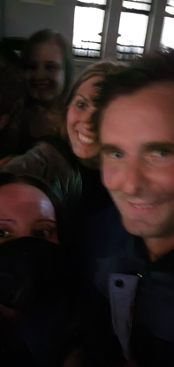siberwolf's tweet photo. A good first night at the Apollo! Thanks for your patience, Matt. ❤ @museband #museapollo https://t.co/0iENZerdOd