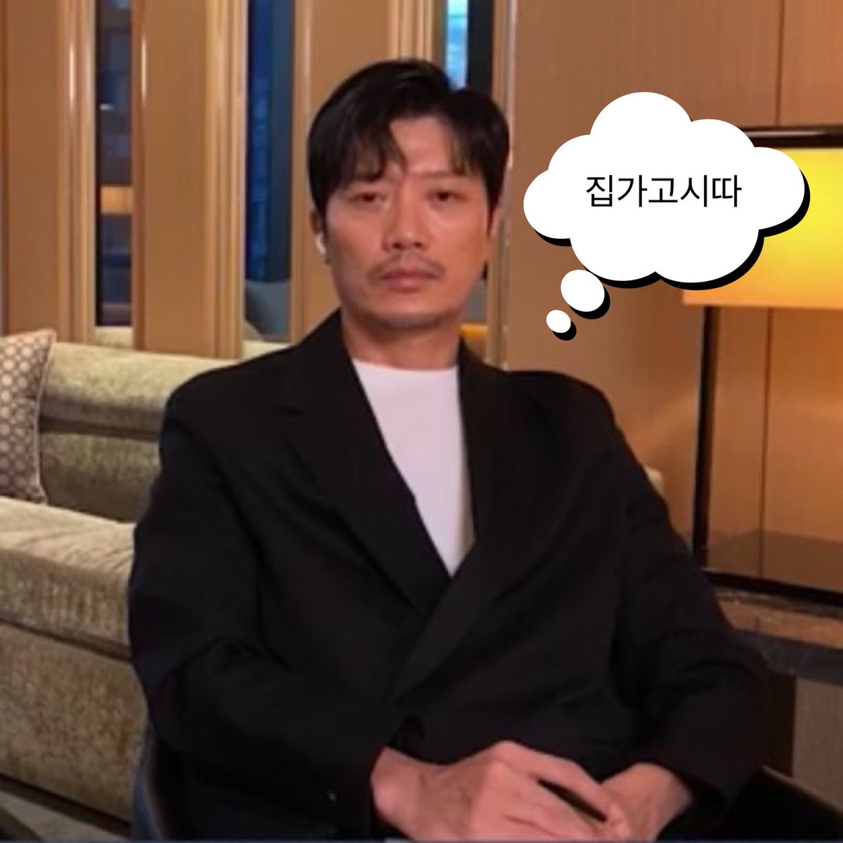 heeheesoon's tweet photo. 지금 나 https://t.co/tbNiJtaXaR