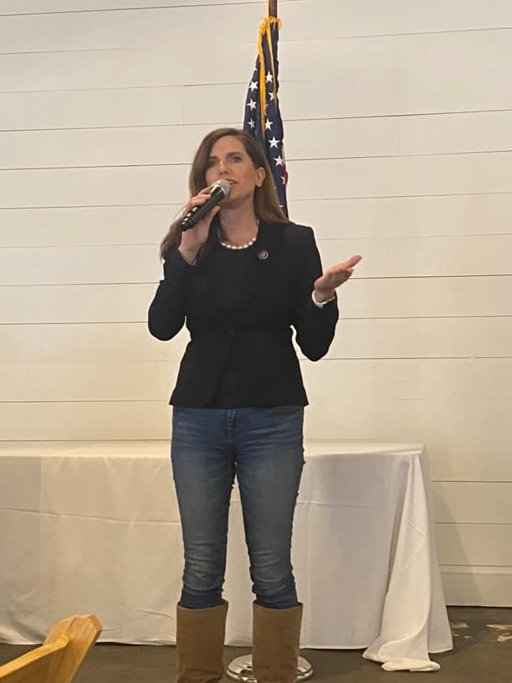 blufftongop's tweet photo. Thank you to all those that came out tonight to hear SC AG @AGAlanWilson and SC CD1 Rep. @NancyMace  speak to the @blufftongop! 🐘🇺🇸 We appreciate them both for taking the time to visit beautiful Bluffton and talk with everyone about the issues.

#GOP #SCGOP #GBRC https://t.co/gciAh2a1fF