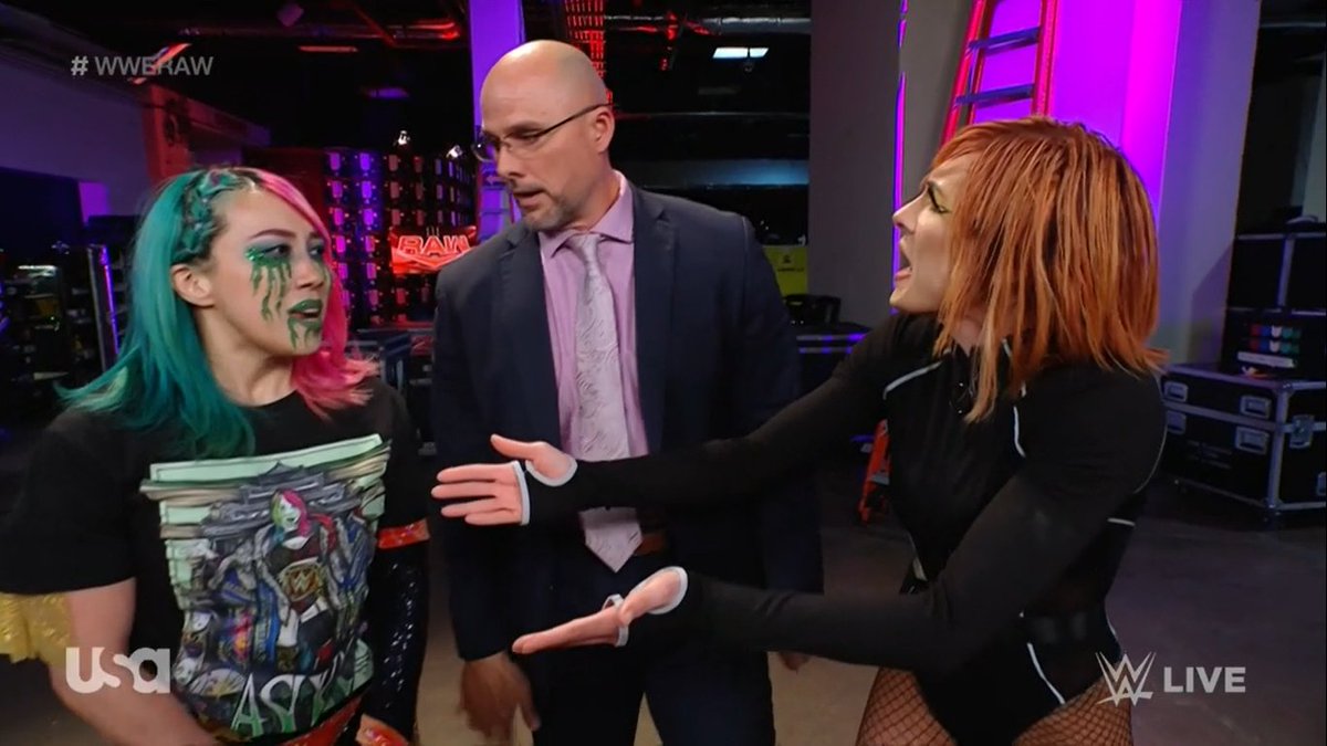 "You don't act like mommy, you act like a baby" - Asuka to Becky Lynch

This segment cracked me up 😭 

#WWERaw