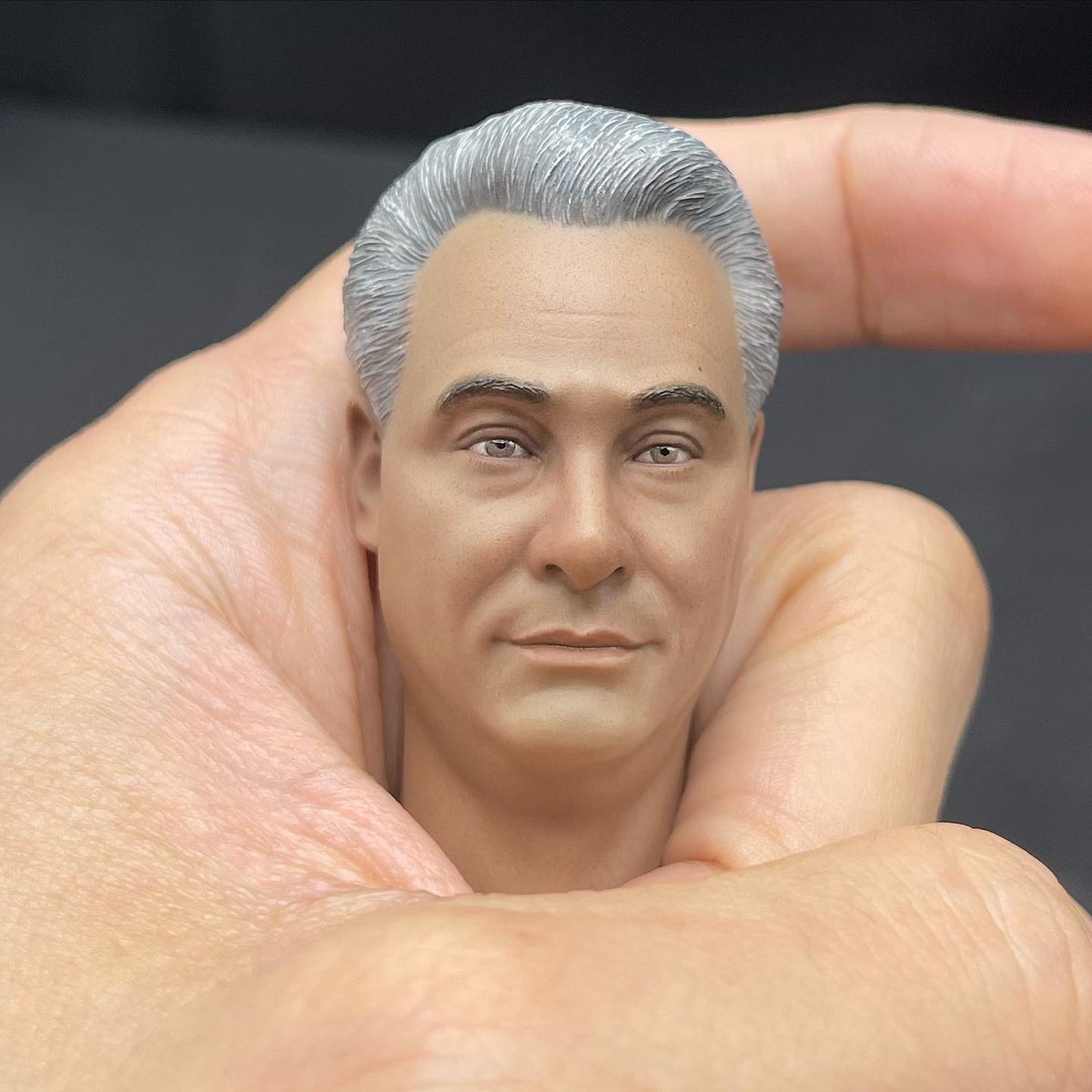 TreasuresScale's tweet photo. His silver mane was styled into a very eighties bouffant every day at his H.Q., where he had installed a barber’s chair. Along with the cut, wash and blow-dry, he would get a manicure before changing. #JohnGotti #DapperDon #TeflonDon #Mafia @GottiVictoria https://t.co/5yfkXjKsRK