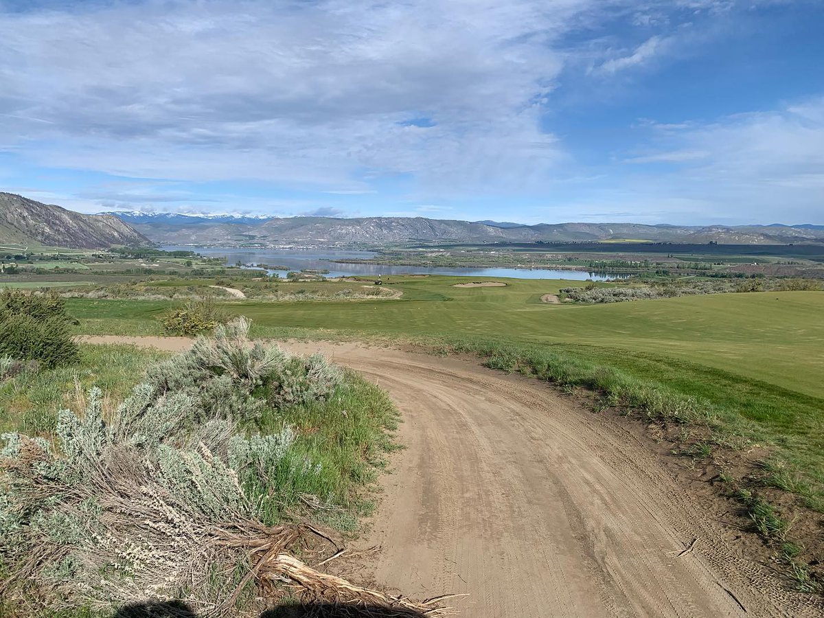 TShustoff's tweet photo. Snuck out to @GambleSands last week for a few loops. Everything you've read is true and it's probably still leaving some unsaid. Quicksands Par 3 is a creative, casual blast... while The Sands course has so many ways of playing. Already can't wait to get back! https://t.co/Kt2Xpd7z38