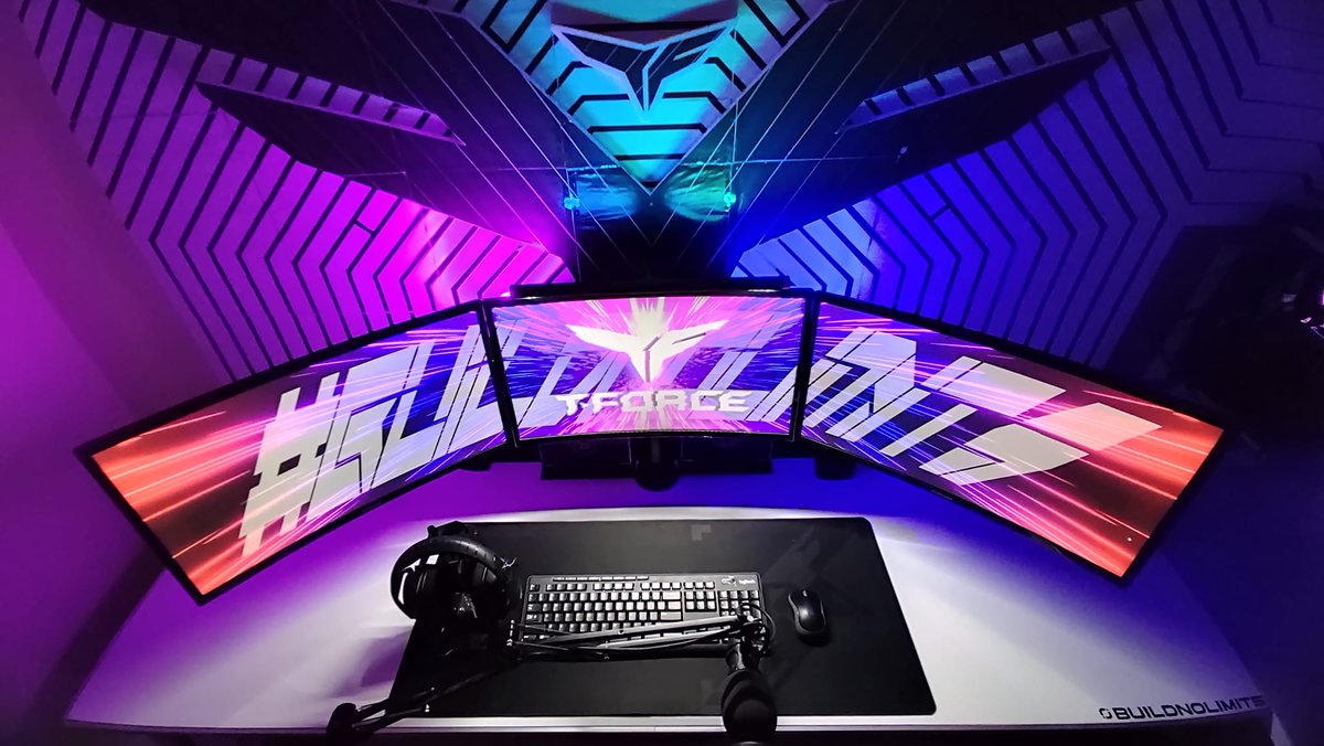 Yudho_Sp's tweet photo. This time I want to show off my newest DIY Setup for the contest from @teamgroupinc  #buildnolimits
This setup is called:
THE FREEDOM T-FORCE WINGS. This setup has inspiration from T-Force Logo and I'm built like a Wings. https://t.co/7qD0LOpFkM