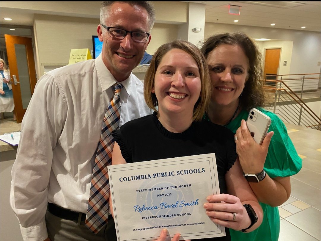 ReaderRBS's tweet photo. Thank you Mr. Mielke and @CPSPorter for this recognition. #cpsbest #EaglesATWork #cpslmc #scholarsfirst https://t.co/qFgcnxkB9g