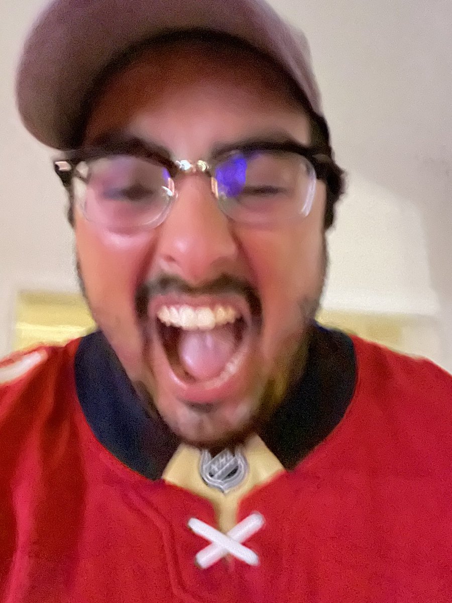 davidhondal_'s tweet image. LETS GO HOME BABY #2Down #TimeToHunt