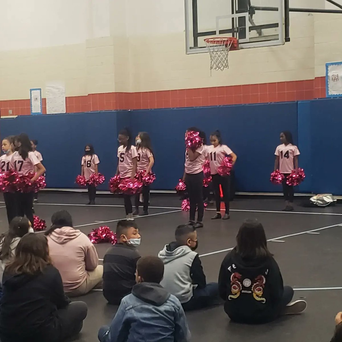 libraryofmarvel's tweet photo. 3rd-5th grade Marvels are #gearedupfortesting!! Thank you Mrs. Price/Admin Team & Extended Learners Academy for getting us #pumpedup for STAAR at the pep rally!
#tmesHISD #MarshallMarvels #STAAR #peprally #afterschoolprogramsmatter #cheersquad #danceteam #drumline #playfactile https://t.co/waf0Xh7CoS