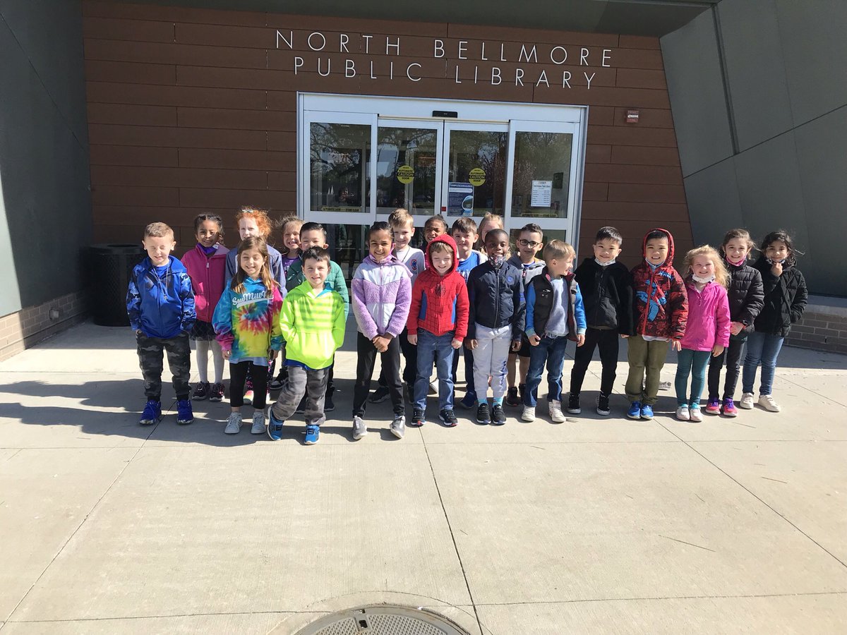 MrsPaolisStars's tweet photo. Greetings from the North Bellmore Public Library. We were so excited to go on our first field trip. https://t.co/9mziJtpyl7