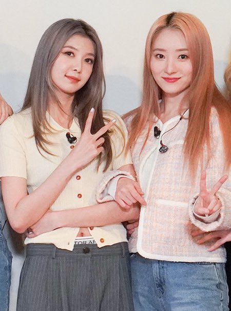 sua x dami (yura)