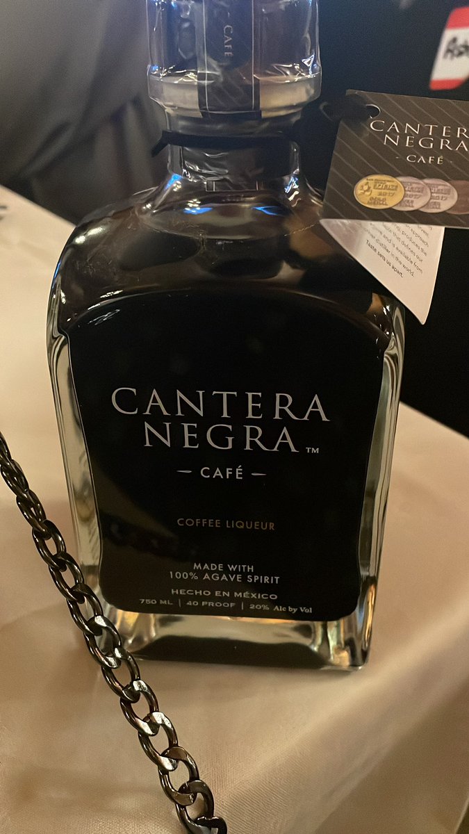 I won twice tonight. First by finding a no carb faux margarita that actually tastes great and by winning a coffee liqueur on the raffle. Yay me 🍻🥂 @tavernleaguewi #springbanquet
