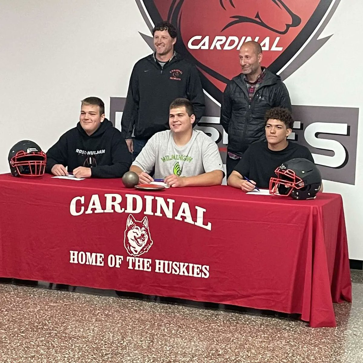 MikeSoltis1's tweet photo. I am excited to announce my that I am continuing my academic and athletic career at Wilmington College. I would like to thank all my past coaches who helped through the years. Also a big thanks to the Wilmington coaches for giving me the opportunity to continue my track career. https://t.co/UXeNFTCdZI