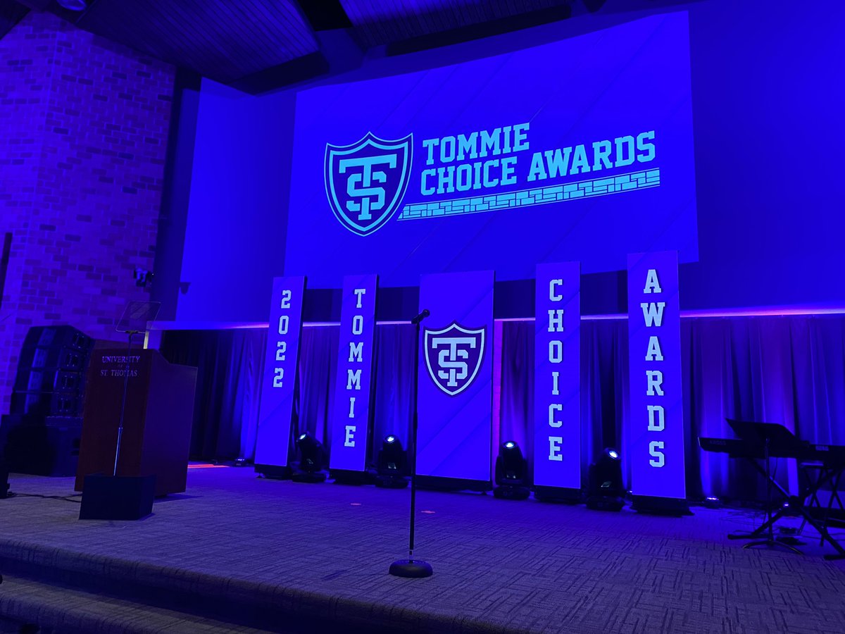 FraserBen's tweet photo. What an awesome night celebrating an incredible group of student-athletes who have paved the way into Division I for @TommieAthletics at the Tommie Choice Awards! #RollToms https://t.co/Z6ZP8gJxu7