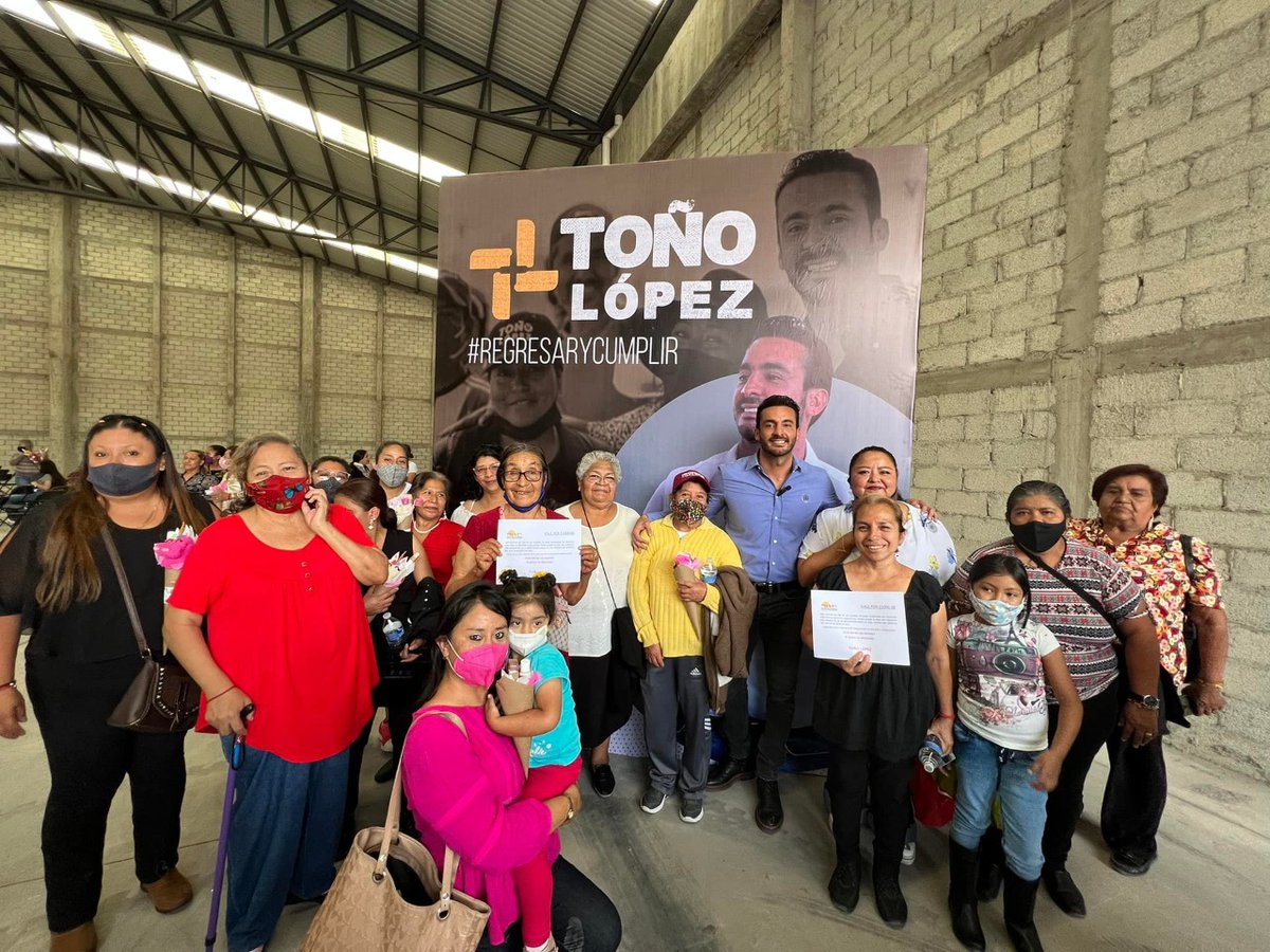 📢 #ENTÉRATE ⤵️

<a href="/tonolopezruiz/">Toño López Ruiz</a>  CELEBRA CON 350 MUJERES EL DÍA DE LAS MADRES DEL DTTO. 20 LOCAL 

“Reconocemos, una vez más, el lugar tan especial que tienen en nuestras vidas. Aprendo de su gran ejemplo y siempre van a contar conmigo”