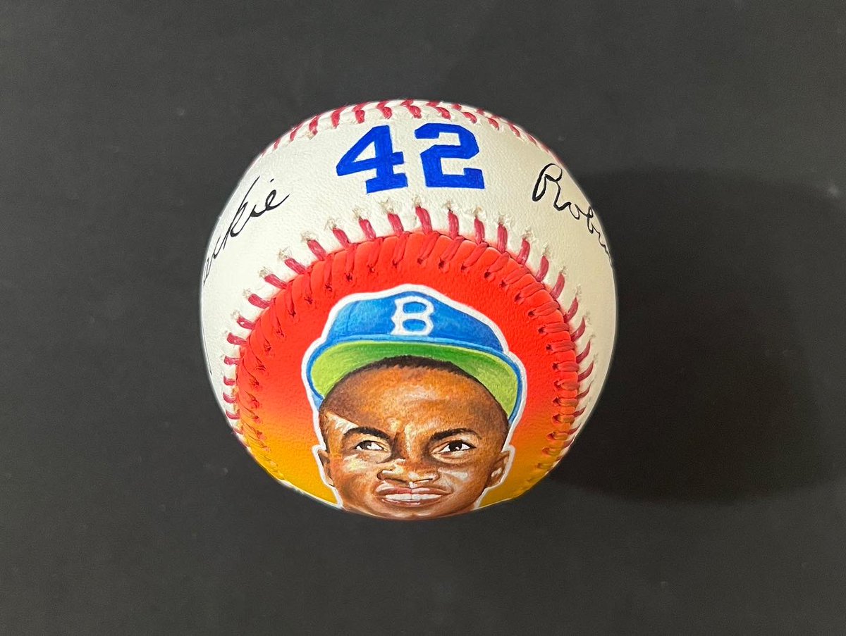 jtroutpaintings's tweet photo. My latest painted baseball all finished!

Jackie Robinson - airbrush &amp; acrylic on a Rawlings official MLB baseball
@MLB @RawlingsSports #jackierobinson #paintedbaseball #sportsart #sportsartist https://t.co/S0pzRsPwye