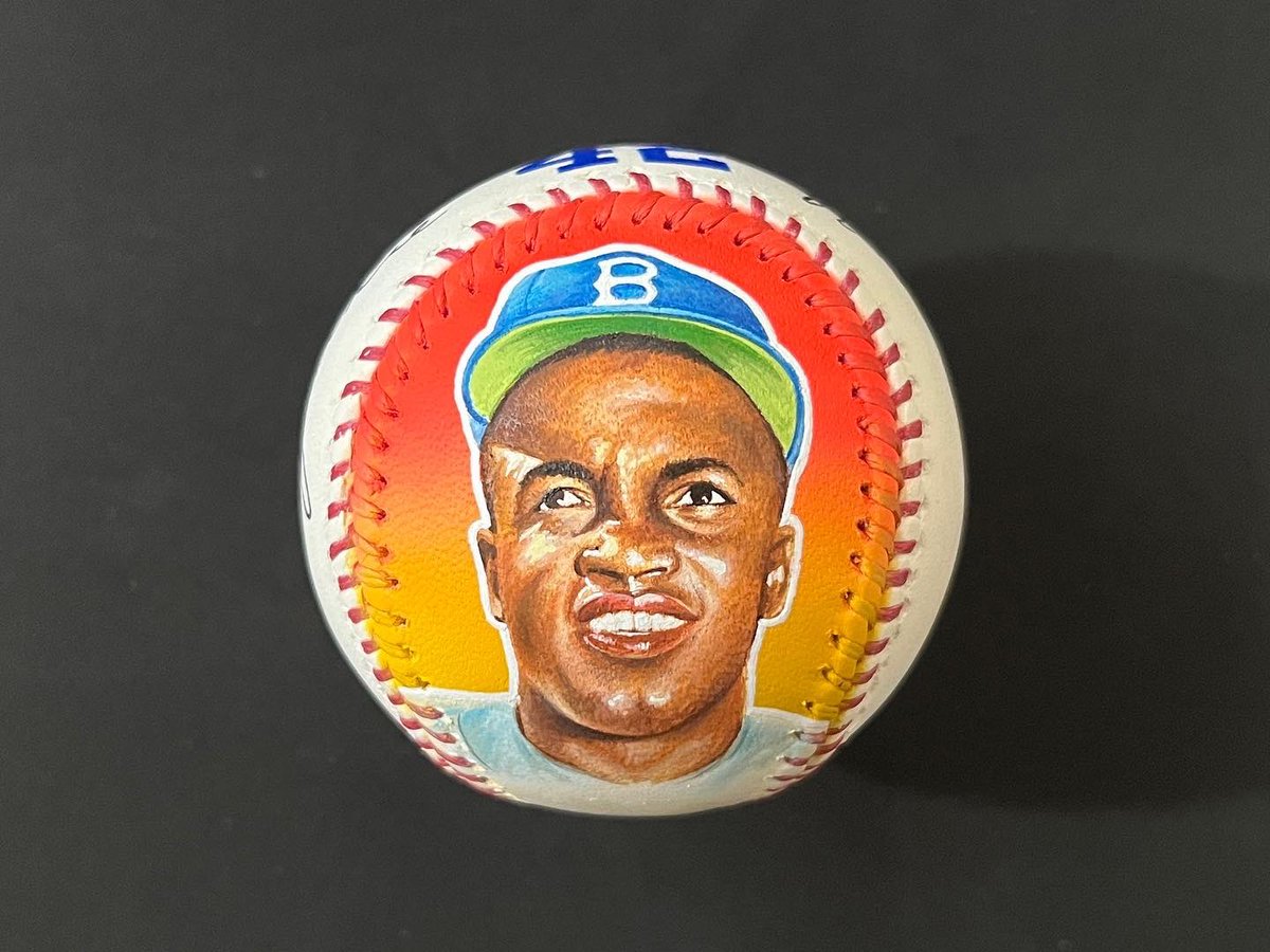 jtroutpaintings's tweet photo. My latest painted baseball all finished!

Jackie Robinson - airbrush &amp; acrylic on a Rawlings official MLB baseball
@MLB @RawlingsSports #jackierobinson #paintedbaseball #sportsart #sportsartist https://t.co/S0pzRsPwye