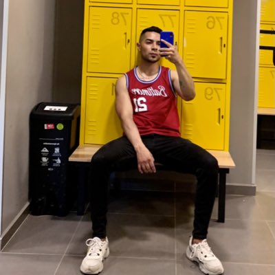 AndresMorenG's tweet photo. #NuevaFotoDePerfil https://t.co/9fAiJZtVZi