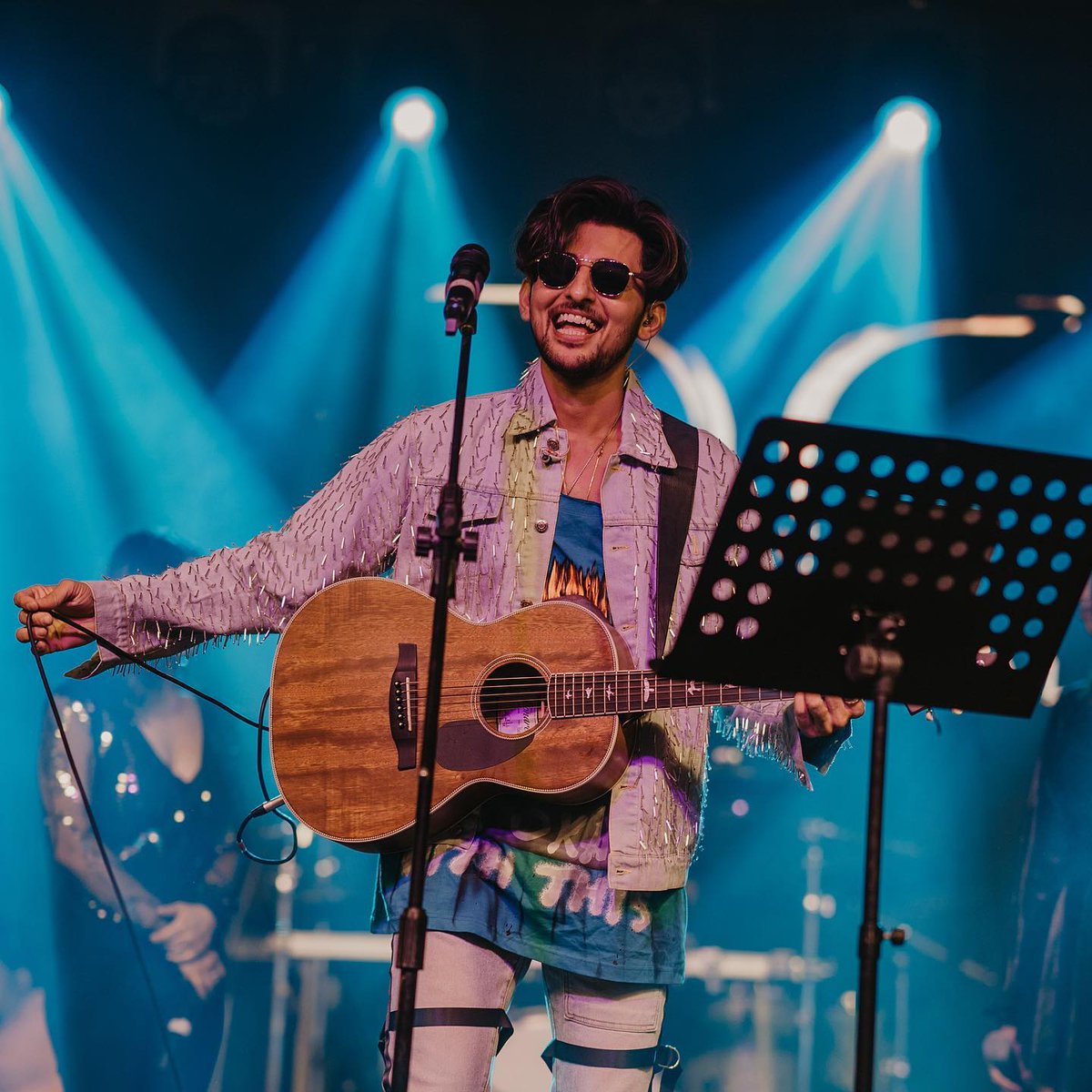KellyCo37718841's tweet photo. Congratulations @DarshanRavalDZ
I am So Proud Of You β¨ Love you π
15 MILLION STRONG BLUE FAMILY
#ForeverTogetherWithDR https://t.co/mHfOvVlXhU
