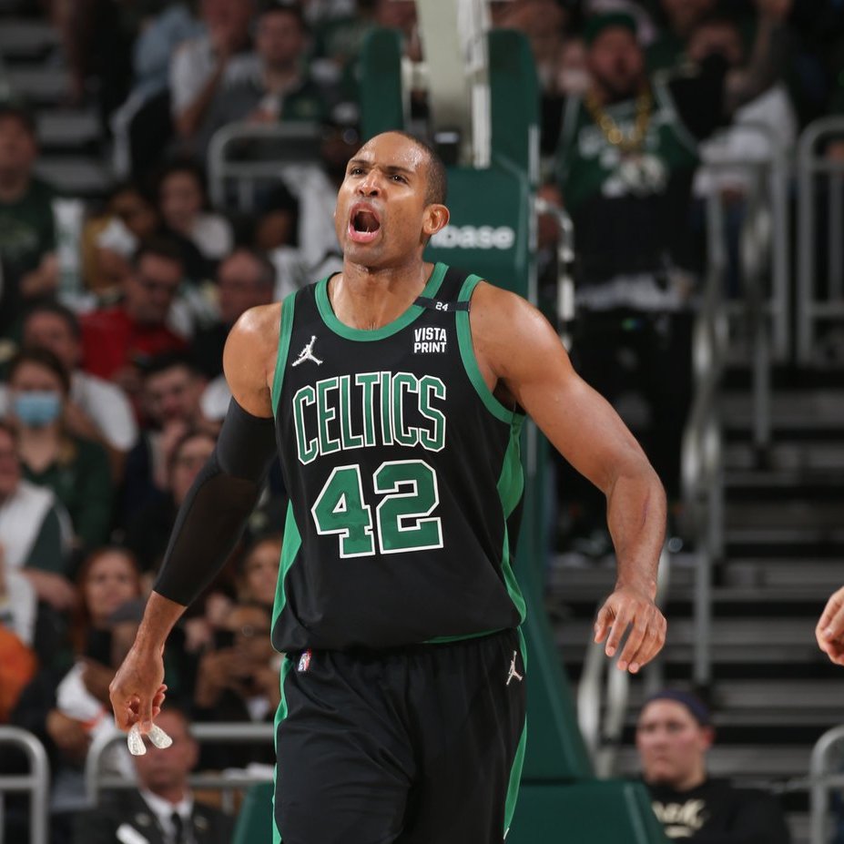 nbastats's tweet photo. Jayson Tatum (30 points) and Al Horford (30 points) are now the first pair of @celtics teammates to each record 30+ points in the same Playoff game since Paul Pierce (38 Points) and Ray Allen (32 Points) on 04/22/2011 vs. The New York Knicks. https://t.co/vqcc6bA0LG