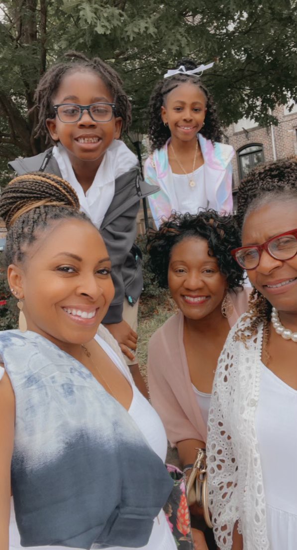 tranquility1913's tweet photo. My whole heart in one picture ❤️ #mommy #sissy #niece #nephew #familyon3 #missingyoudaddy🕊💔 https://t.co/vBasRCVIoE