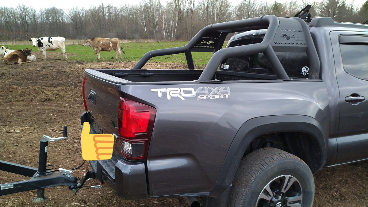 WheelmanForHire's tweet photo. Doin' some farmesque stuff today, @MollyMiller951 and @MarcyJMiller

Mostly hauling garbage wood to the ever growing wood pile.

Behold: #BeefTaco https://t.co/xPwpF72kfl