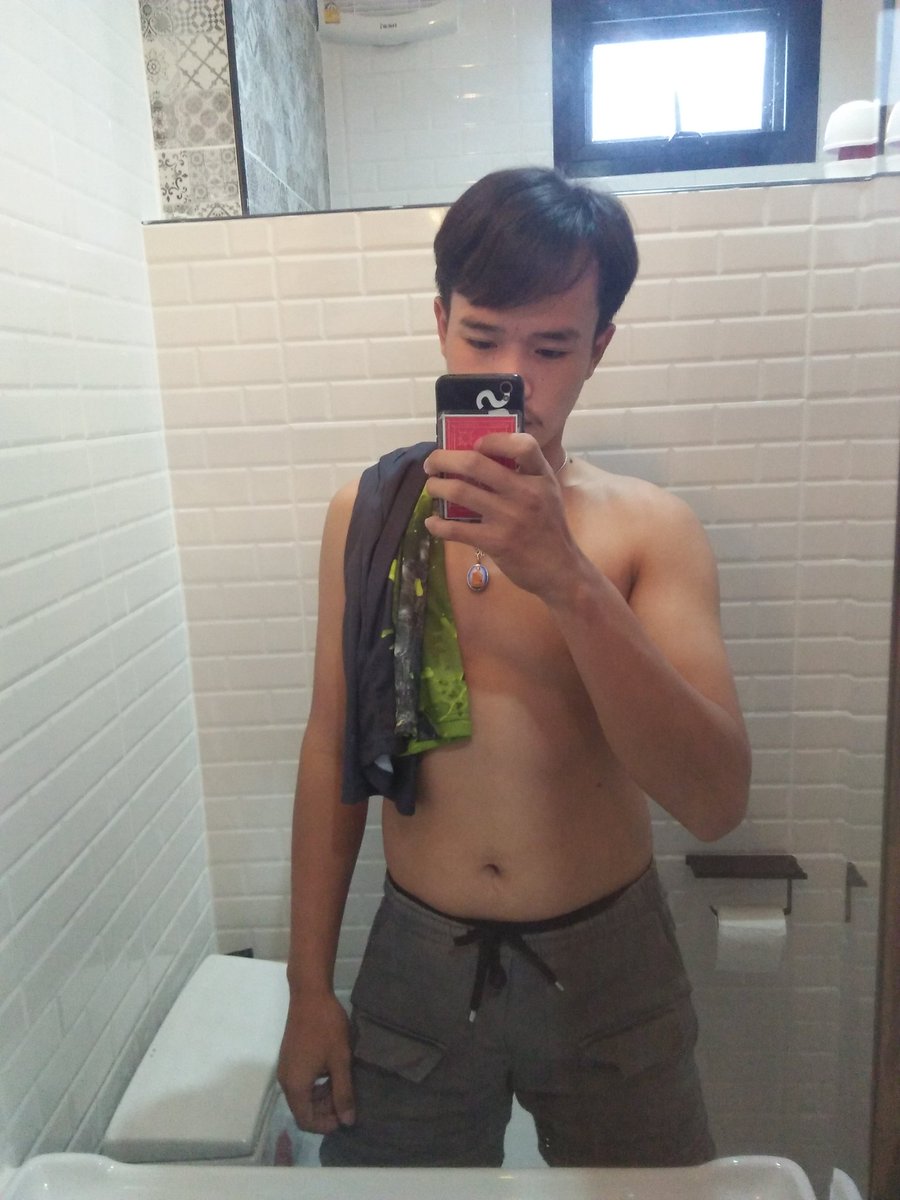 EverBeen14's tweet photo. ผมอาจจะตื่นสาย แต่หำผมตื่นเช้านะครับ😂💦💦
#เกย์ #บ้านหมี่ #ลพบุรี #รีทวิตให้ด้วยนะครับ https://t.co/WgsouDOdDu