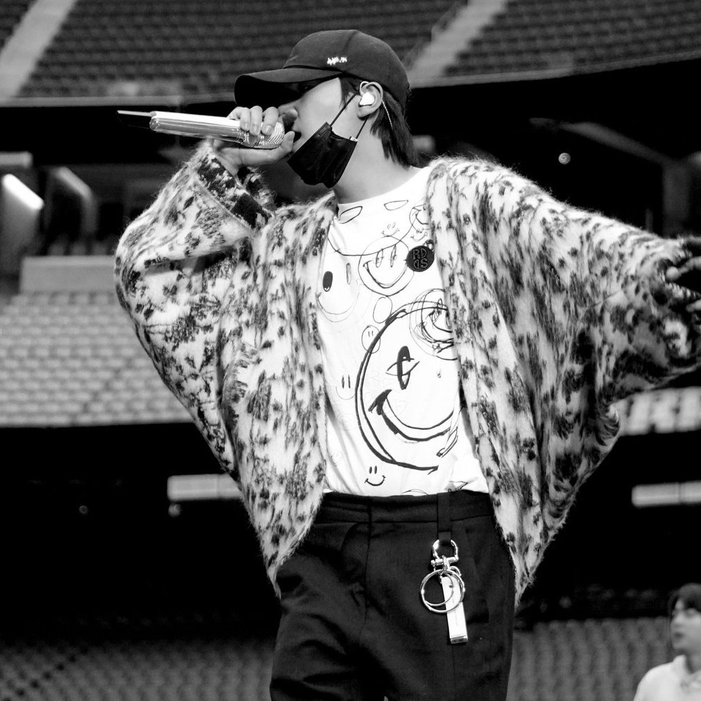 blogsformyg's tweet image. 📁 NAVER ARTICLES SUGA - 10.05.22

react 😉 • recommend • shared 

1.naver.me/GHZeYsYo
2.naver.me/GJv95FlN
3.naver.me/50pv2w3C
4.naver.me/GoBEiOc0

#방탄소년단슈가 #SUGA #슈가 @BTS_twt