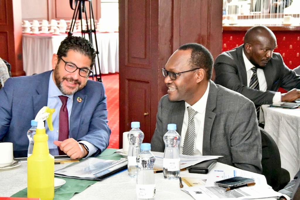 Environment_Ke's tweet photo. Happening now! Environment and Forestry, Principal Secretary, Dr Chris Kiptoo is currently at the launch of forestry and Land Restoration Action for Kenya’s NDCs (FLARAK) Project @Kiptoock @Walidbadawi
@UNDPKenya https://t.co/d0wOSM28zN