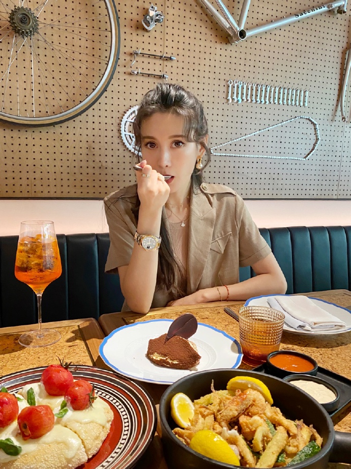 Everyday is worth looking forward to 😋😋😋