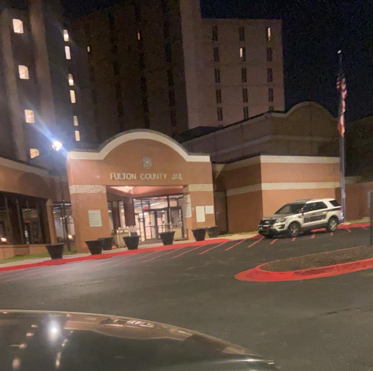 kaee_1's tweet image. you can’t just pop out and say you the hero,  you gotta put on a cape and save the day 💯