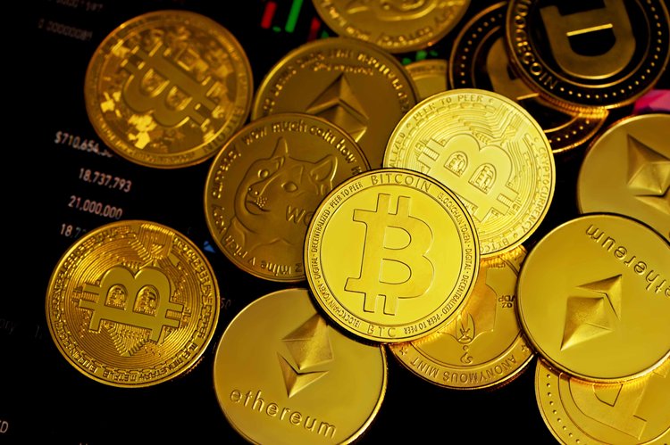President Biden’s executive order marks a turning point in the Biden Administration’s response towards cryptocurrency and other digital assets such as NFTs (non-fungible tokens).
Visit the link to read more: brownulr.org/blogposts/the-…
