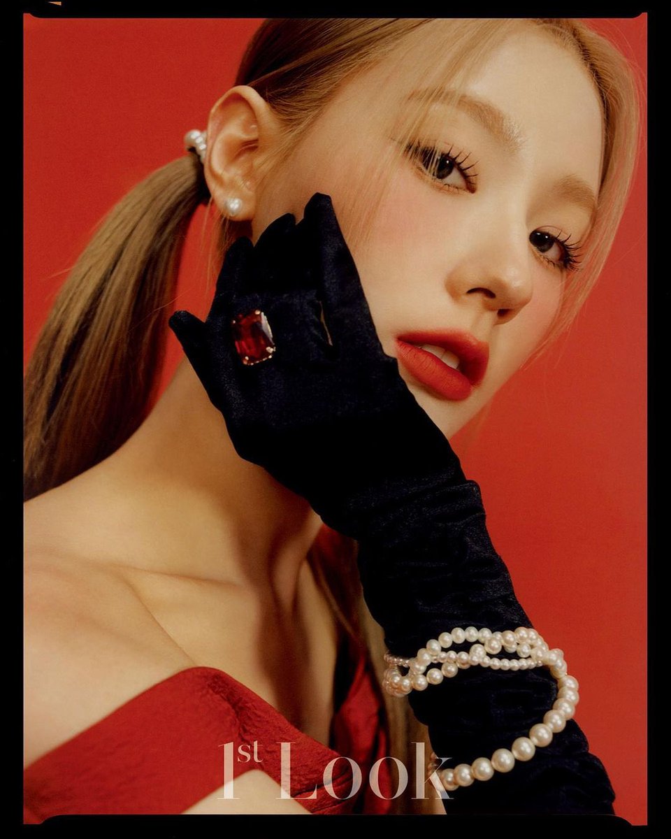miyeonschu's tweet photo. @1stlookofficial ❤️🖤

#미연 #MY #Drive #Miyeon https://t.co/nEbbcvc7jC