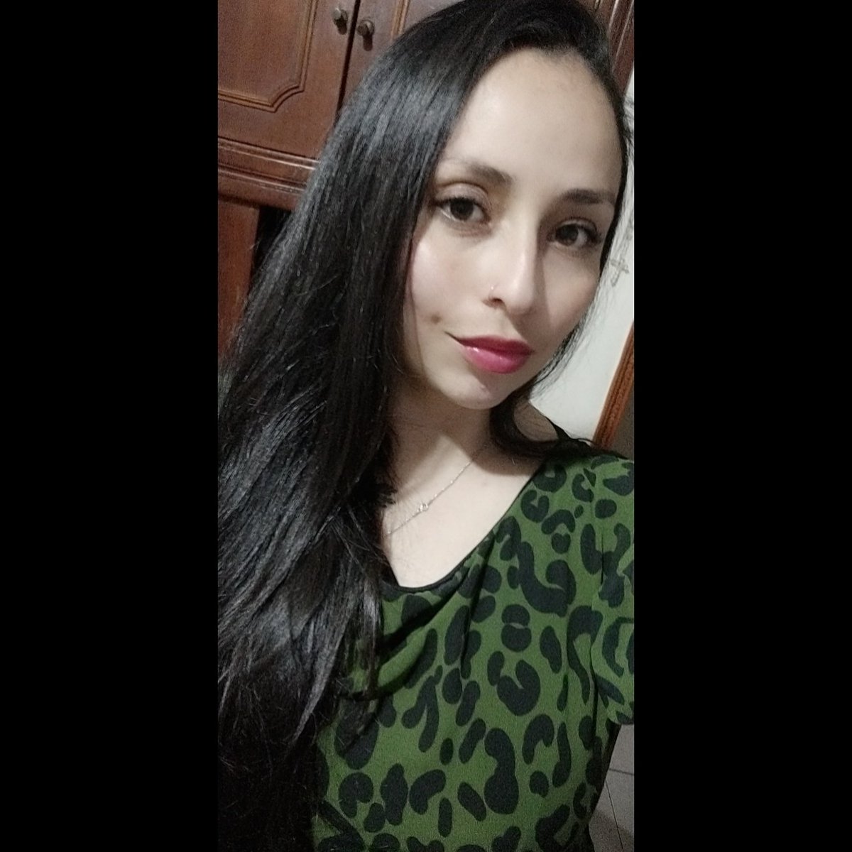 CAROLAS85's tweet photo. #NuevaFotoDePerfil https://t.co/IXQdT1C3n8