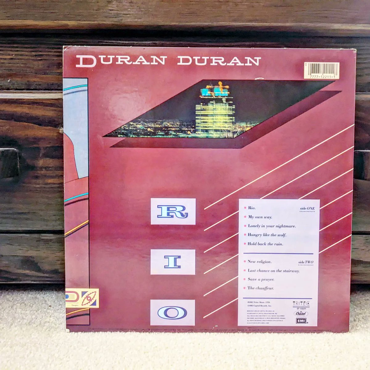 KristiLike2Rock's tweet photo. #1001albumsyoumusthearbeforeyoudie @duranduran #rio 🙂 #1982 #March2022 #listenwithme #supportrecordstores #supportrecordshops #musicfan #musiclover #music #ilovemusic #shesonlyrocknroll #shesonlyrockandroll #foreverinbluejeans #rrhof #rockhall2022🔥 photo not mine https://t.co/fqpXEr31Fv