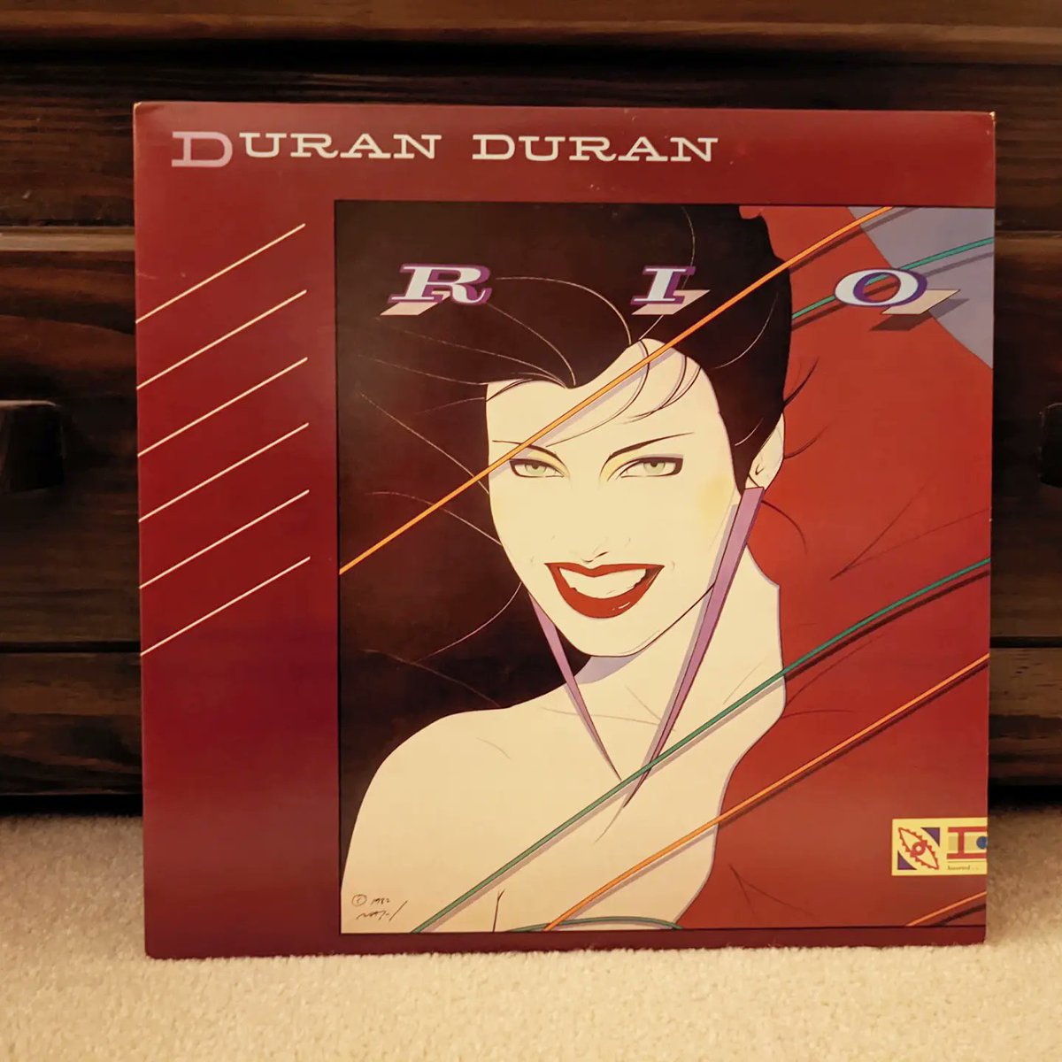 KristiLike2Rock's tweet photo. #1001albumsyoumusthearbeforeyoudie @duranduran #rio 🙂 #1982 #March2022 #listenwithme #supportrecordstores #supportrecordshops #musicfan #musiclover #music #ilovemusic #shesonlyrocknroll #shesonlyrockandroll #foreverinbluejeans #rrhof #rockhall2022🔥 photo not mine https://t.co/fqpXEr31Fv
