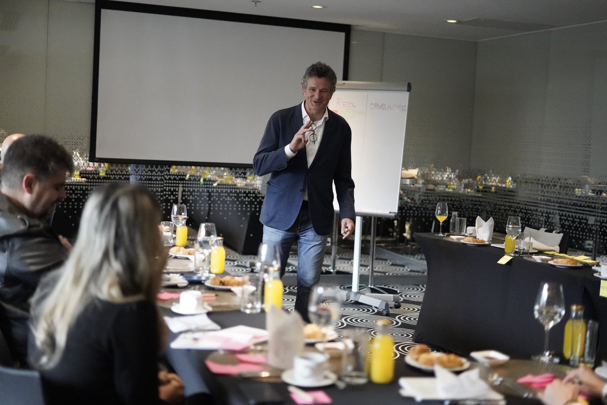 3g Smart Group tweet media