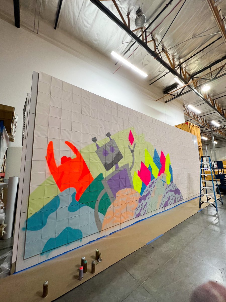 Iamsloth's tweet photo. This mural is gonna be massive hahah @garyvee  @veecon https://t.co/wTJg8RoM8r
