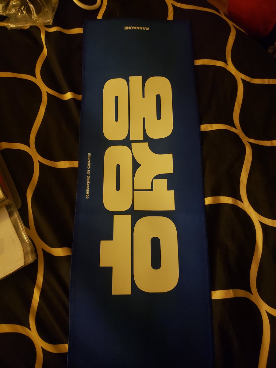 HWANGGODCULT's tweet photo. ♠️ WTS ONG SEONGWU SLOGAN

🔸 $9 plus shipping
🔸 US/ Canada only 
🔸️wanna one, produce 101 era
🔸 Reply or DM to claim or for questions

#wtswannaone #ONGSEONGWU  #wtskpop https://t.co/PJV0j7HViC