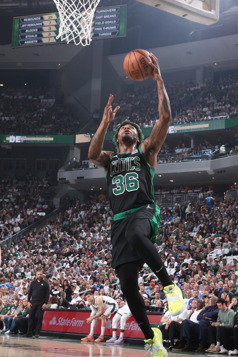 smart_MS3's tweet image. When Im almost 36 years old, please Lord, please let me be just a fraction of the player that @Al_Horford is! I mean- what an absolute amazing teammate and player. Big team win fellas.