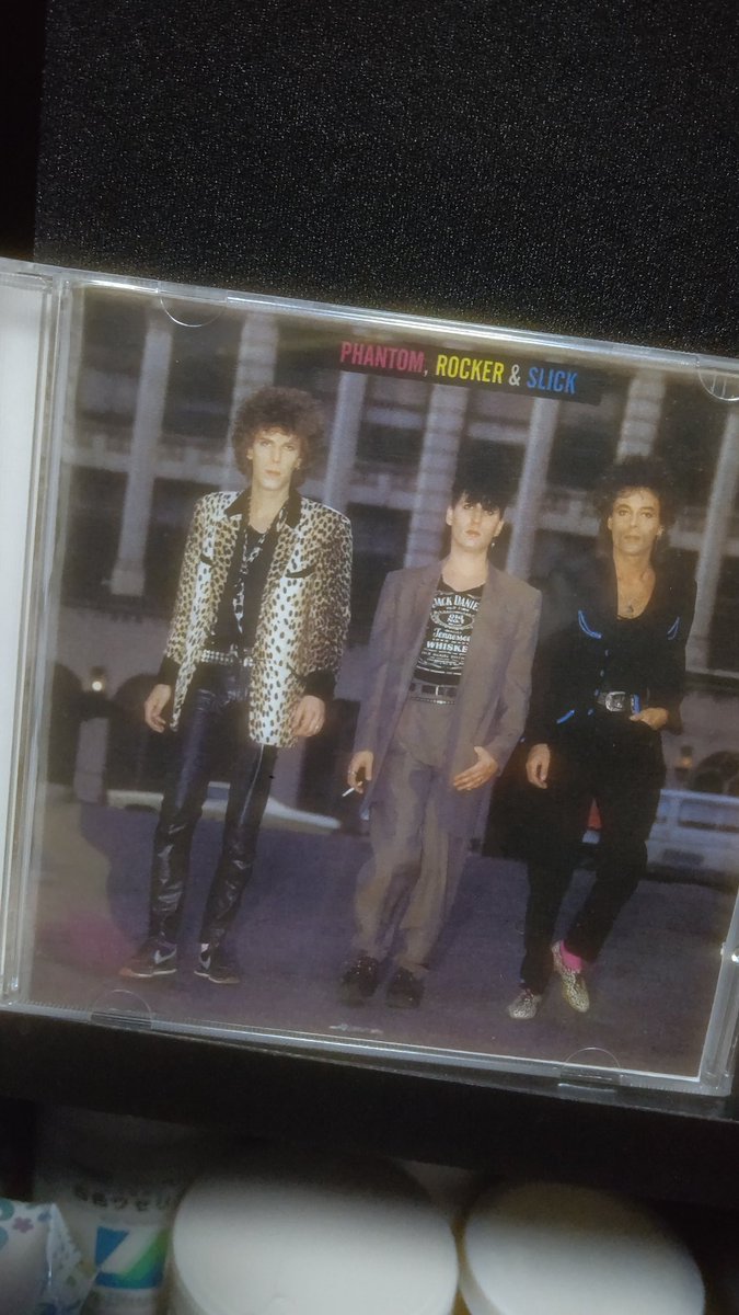 TBY_you's tweet photo. 本日の
ロックンロール
１９８５年リリース
の再発CD
#PhantomRockerandSlick

#EarlSlick
#SlimJimPhantom
#LeeRocker https://t.co/noEXDMik6P