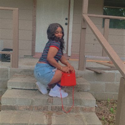 _littlemisstot's tweet photo. #NewProfilePic https://t.co/xKGFSts5Jc